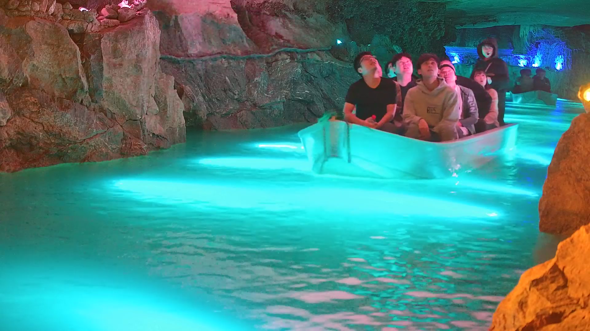 YABO鸭脖团建 | 桐庐两日之旅：天高气爽，共筑团队新风貌